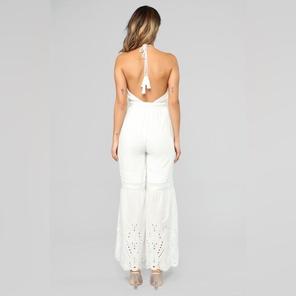 NWT Fashion Nova Eyelet Bell Bottom Festival Babe Halter Jumpsuit White Boho - Picture 8 of 11